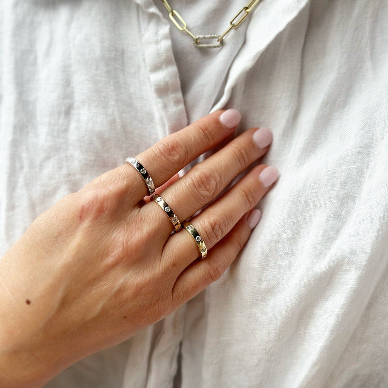 Scattered Diamond Ring - Mila Gems