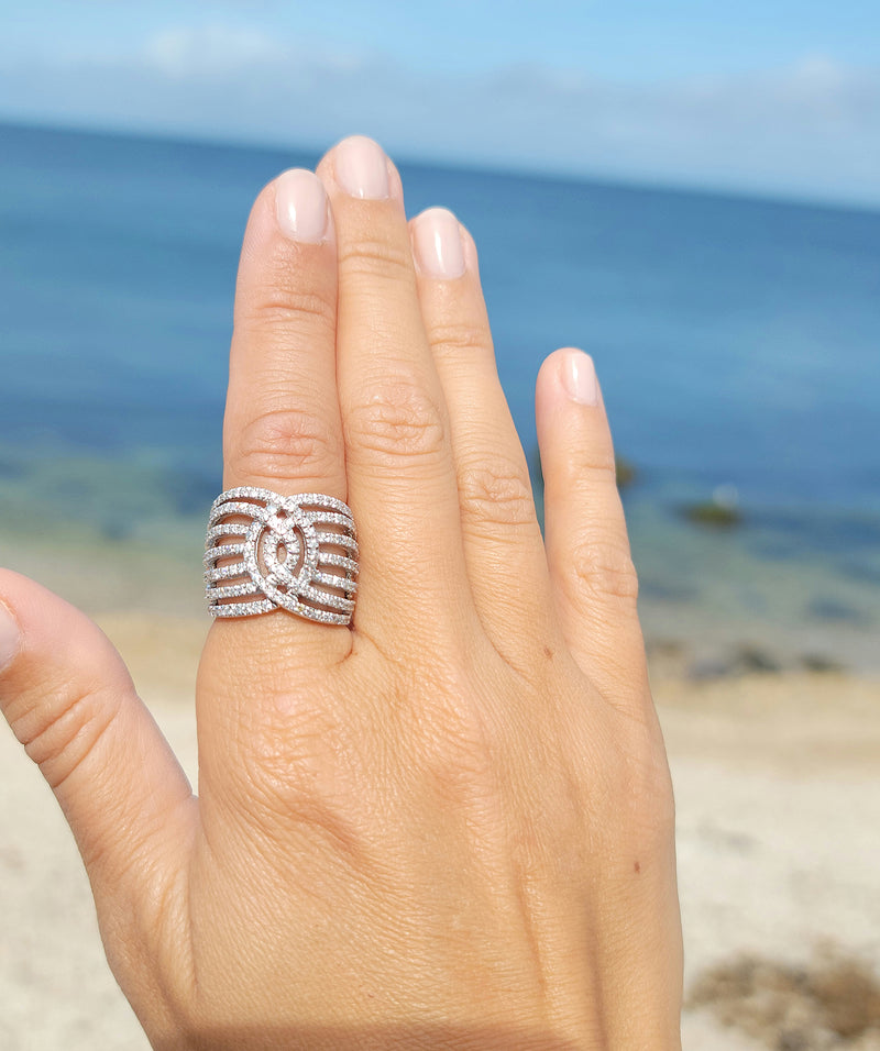 White Gold Intertwining Diamond Ring - Mila Gems